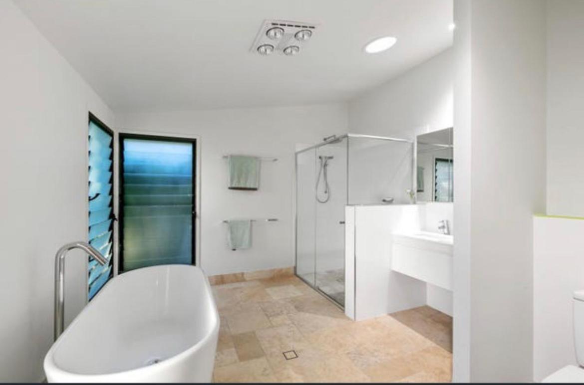 Dezen Accomodation Palmview 외부 사진