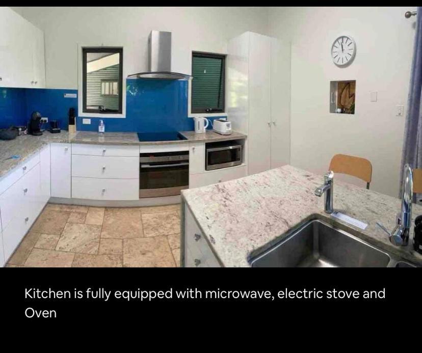 Dezen Accomodation Palmview 외부 사진
